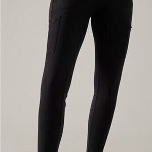 Athleta Headlands Hybrid Cargo Leggings Black Size 16